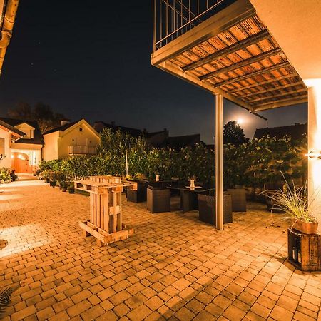 Weingut Gaestehaus D&D Haider Jois Luaran gambar